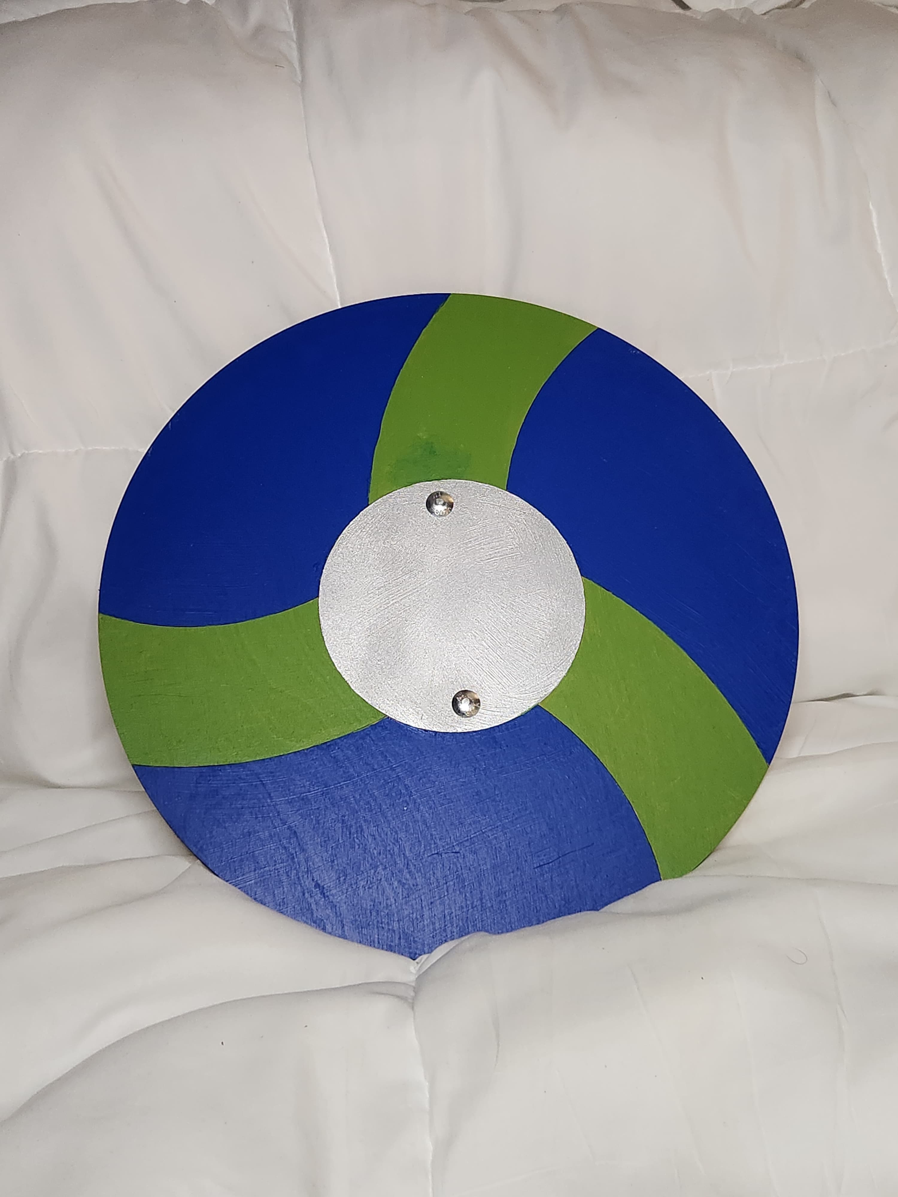 Round Shield